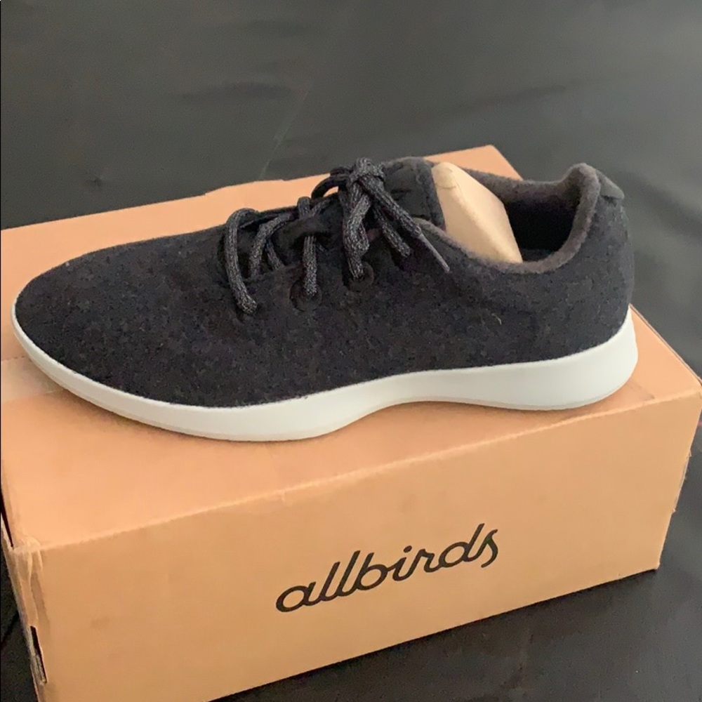 Allbird men shoes size 11 never worn